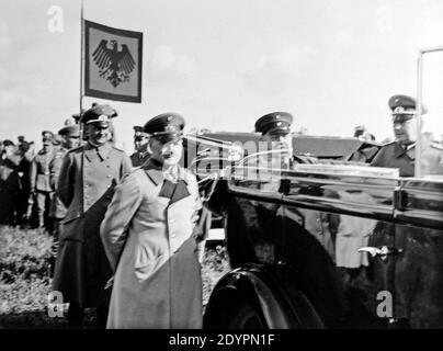 Paul von Hindenburg inspiziert seine Truppen, um 1930, Deutschland Stockfoto