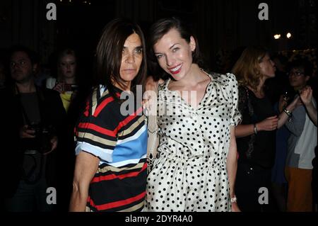 Carine Roitfeld und Milla Jovovich, die am 03. Juli 2013 an der Savelli-Party im Jacquemart-Andre Museum in Paris, Frankreich, teilnahmen. Foto von Aurore Marechal/ABACAPRESS.COM Stockfoto