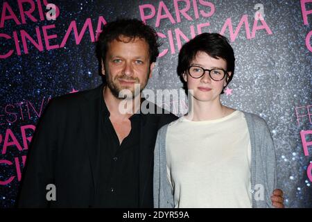 Jonathan Zaccai und Pauline Etienne bei der Premiere von "Eleve Libre" im Mk2 Bibliotheque Cinema im Rahmen des Pariser Filmfestivals am 04. Juli 2013 in Paris, Frankreich. Foto von Aurore Marechal/ABACAPRESS.COM Stockfoto