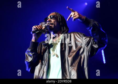 Snoop Dogg aka Snoop Lion tritt am 4. Juli 2013 live im Zenith, Paris, Frankreich, auf. Foto von Audrey Poree/ABACAPRESS.COM Stockfoto