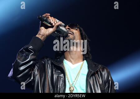 Snoop Dogg aka Snoop Lion tritt am 4. Juli 2013 live im Zenith, Paris, Frankreich, auf. Foto von Audrey Poree/ABACAPRESS.COM Stockfoto