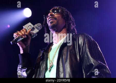 Snoop Dogg aka Snoop Lion tritt am 4. Juli 2013 live im Zenith, Paris, Frankreich, auf. Foto von Audrey Poree/ABACAPRESS.COM Stockfoto