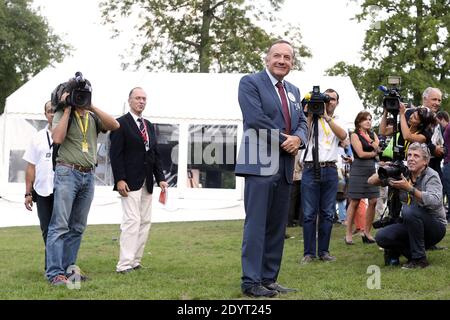 Pierre Gattaz, Präsident des Arbeitgeberverbandes Medef, ist während des Sommertreffens des französischen Arbeitgeberverbandes Medef am 28. August 2013 in Jouy-en-Josas, außerhalb von Paris, Frankreich, abgebildet. Foto von Stephane Lemouton/ABACAPRESS.COM Stockfoto