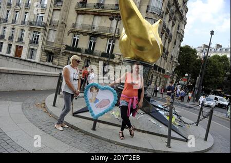 Blick auf die Freiheitsflamme, die zu einem inoffiziellen Denkmal für Prinzessin Diana geworden ist, ist vor dem 16. Todestag in der Nähe des Unfallortes im Tunnel Pont de l'Alma in Paris am 29. August 2013 zu sehen. Foto von Mousse/ABACAPRESS.COM Stockfoto