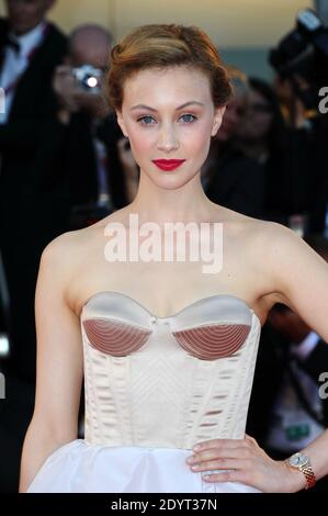 Die kanadische Schauspielerin Sarah Gadon war am 30. August 2013 bei der Premiere des Films Joe im Rahmen des 70. Internationalen Filmfestivals von Venedig (Mostra) auf der Insel Lido in Venedig, Italien, dabei. Foto von Aurore Marechal/ABACAPRESS.COM Stockfoto