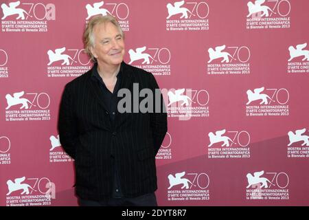 Alan Rickman beim Fotocall für den Film 'Une Promesse' während des 70. Internationalen Filmfestivals Mostra in Venedig, Lido Island, Italien, am 04. September 2013. Foto von Aurore Marechal/ABACAPRESS.COM Stockfoto