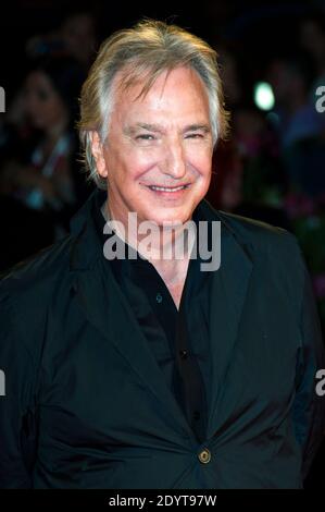 Alan Rickman bei der Premiere des Films Une Promesse im Rahmen des 70. Internationalen Filmfestivals von Venedig, das am 4. September 2013 im Sala Grande in Venedig, Italien, stattfand. Foto von Nicolas Genin/ABACAPRESS.COM Stockfoto