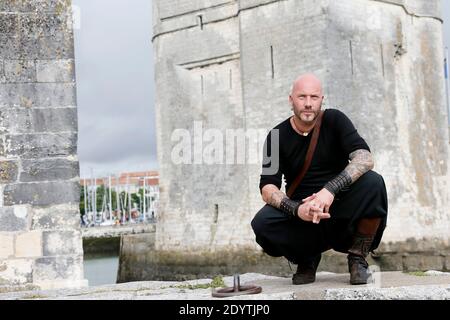 Luc Arbogast, The Voice, am 12. September 2013 beim 15. Festival der Fernsehliteratur in La Rochelle, Westfrankreich. Foto von Patrick Bernard/ABACAPRESS.COM Stockfoto