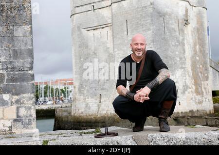 Luc Arbogast, The Voice, am 12. September 2013 beim 15. Festival der Fernsehliteratur in La Rochelle, Westfrankreich. Foto von Patrick Bernard/ABACAPRESS.COM Stockfoto