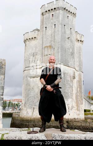 Luc Arbogast, The Voice, am 12. September 2013 beim 15. Festival der Fernsehliteratur in La Rochelle, Westfrankreich. Foto von Patrick Bernard/ABACAPRESS.COM Stockfoto