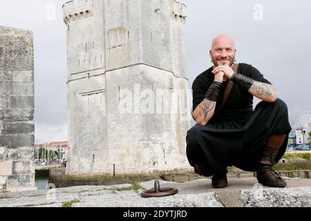 Luc Arbogast, The Voice, am 12. September 2013 beim 15. Festival der Fernsehliteratur in La Rochelle, Westfrankreich. Foto von Patrick Bernard/ABACAPRESS.COM Stockfoto