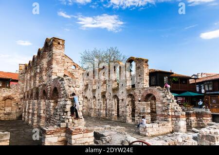 Kirche der Heiligen Sophia, Ruinen der alten Kirche, Altstadt von Nessebar, Nessebar, Nessebar, Burgas Provinz, Bulgarien, Südosteuropa, Europa Stockfoto