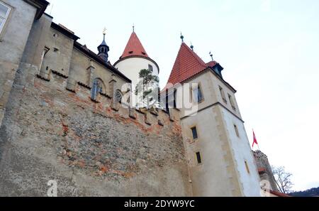 Schloss Krivoklat in Tschechien, Mauern und Türme Stockfoto