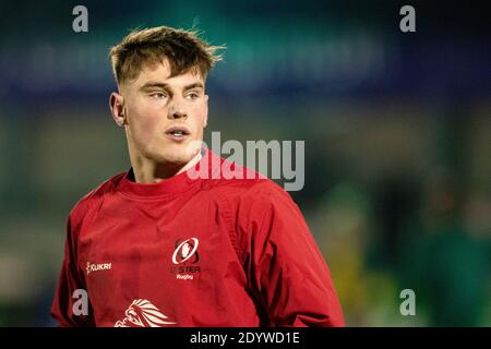 Galway, Irland. Dezember 2020. Ethan McIlroy von Ulster während des Guinness PRO14 Runde 9 Spiel zwischen Connacht Rugby und Ulster Rugby auf dem Sportplatz in Galway, Irland am 27. Dezember 2020 (Foto von Andrew SURMA/SIPA USA) Kredit: SIPA USA/Alamy Live News Stockfoto
