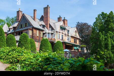 Naumkeag - eine vergoldete Alter Sommervilla in Stockbridge, MA. Das historische Landgut ist berühmt für seine terrassenförmig angelegten Gärten und seine herrliche Architektur Stockfoto