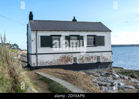 The Old Coastguard Watch House at Lepe Beach, Lepe, New Forest, Hampshire, England, Großbritannien Stockfoto