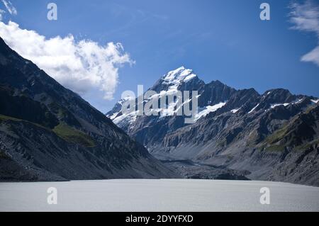 Die Endwand des Hooker Gletschers ist im Mt Count National Park, Neuseeland, zu sehen. Stockfoto