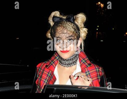 Rita Ora nimmt an der Cocktailparty 'Mademoiselle C' im Pavillon Ledoyen in Paris, Frankreich, am 1. Oktober 2013 Teil. Foto von Alban Wyters/ABACAPRESS.COM Stockfoto