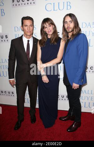Jennifer Garner, Schauspieler Matthew McConaughey und Schauspieler Jared Leto kommen zur Premiere des Dallas Buyers Club in Los Angeles, CA, USA, am 17. Oktober 2013. Foto von Krista Kennel/ABACAPRESS.COM Stockfoto