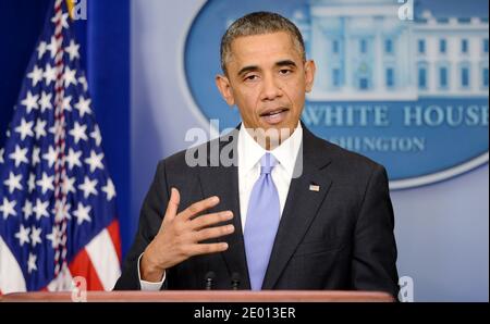 US-Präsident Barack Obama gibt eine Erklärung zum Affordable Care Act im Brady Press Briefing Room des Weißen Hauses in Washington, DC, USA ab 14. November 2013 ab. Foto von Olivier Douliery/ABACAPRESS.COM Stockfoto