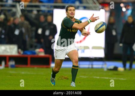 Der Südafrikaner Morne Steyn bei einem Rugby-Testspiel, Frankreich gegen Südafrika, im Stade de France, St-Denis, Frankreich, am 23. November 2013. Südafrika gewann 19-10. Foto von Henri Szwarc/ABACAPRESS.COM Stockfoto