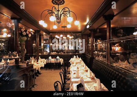 FRANKREICH / Iie-de-France/Paris/Brasserie Bofinger am Bastille-Platz Stockfoto