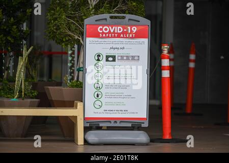 Allgemeine Gesamtansicht der Beschilderung Durchsetzung COVID-19 Einschränkungen im Casino Morongo, Donnerstag, 24. Dezember 2020 in Cabazon, Kalifornien (Dylan Stewart / Bild von Stockfoto