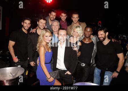 Exklusiv: Kevin Miranda, David Golis, Marine Boudou, Nicolas Suret, Stephane Joffre, Anthony Gomes, Caroline Receveur, Sebastien Soudais und Thierry Picaut von der Reality-TV-Show „Hollywood Girls 3“ von NRJ 12 bei der VIP-Nacht der Hollywood Girls 3 im Nachtclub Le Madame in Paris, Frankreich am 12. Dezember 2013. Foto von Jerome Domine/ABACAPRESS.COM Stockfoto