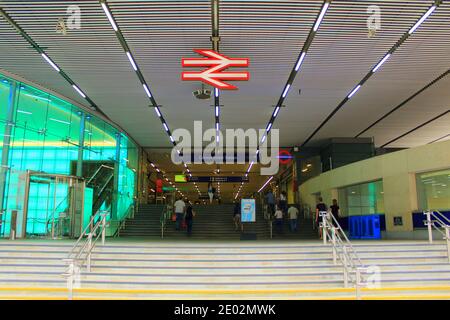 Cannon Street Bahnhofseingang, auch bekannt als London Cannon Street ist ein zentraler Londoner Bahnhof Endstation, City of London UK, August 2016 Stockfoto