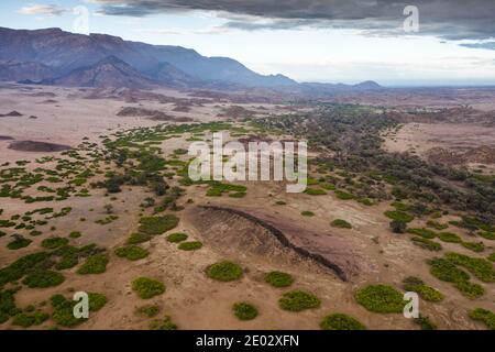 Ugab-Fluss und Brandberg, Erongo, Namibia Stockfoto