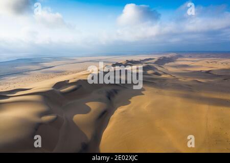 Sanddünen der Namib Wüste, Namib Naukluft Nationalpark, Namibia Stockfoto