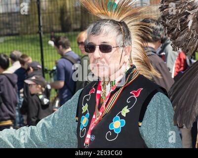 Garry Sault, ein Geschichtenerzähler mit der kanadischen First Nation die Mississaugas des Neuen Kredits, Toronto, Kanada-April 2013 Stockfoto