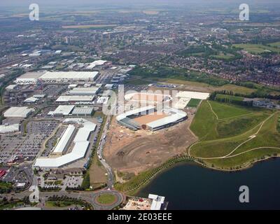 Luftaufnahme der Industrie und Neuentwicklung einschließlich Lakeside AT Doncaster im Jahr 2006 Stockfoto