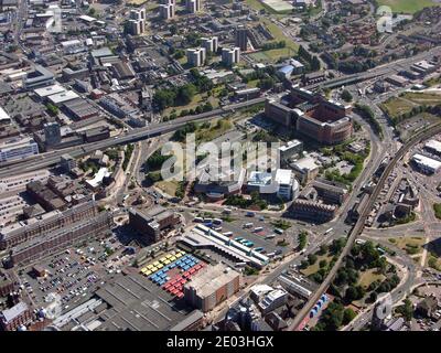 Luftaufnahme der Quarry Hill Gegend von Leeds, West Yorkshire, aufgenommen im Juli 2006 Stockfoto