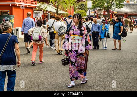 Kimono Träger in Tokio, Taito, Japan Stockfoto