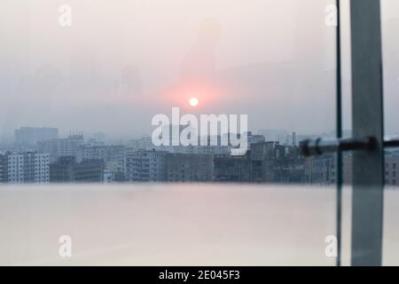 Sonnenuntergang in der Stadt Stockfoto