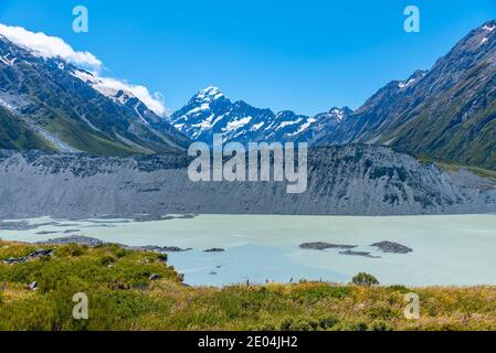 Aoraki / Mount Cook Blick hinter dem Mueller See in New Seeland Stockfoto