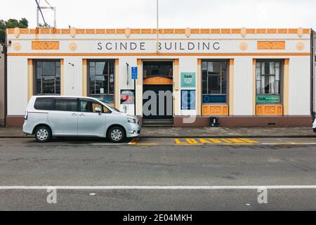 Das Scinde-Gebäude im Art déco-Stil in Napier, Neuseeland. Erbaut im Jahr 1932 nach einem Erdbeben flached die Stadt im Jahr 1931 Stockfoto