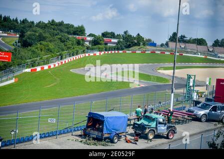 Nurburg, Deutschland - 20. August 2015. Straße zum Nürburgring. Stockfoto