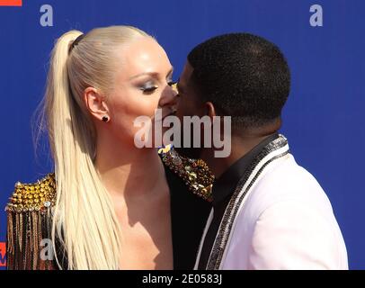 SANTA MONICA, KALIFORNIEN - 15. JUNI: Lindsey Vonn und P. K. Subban nehmen am 2019 15. Juni 2019 an den MTV Movie and TV Awards im Barker Hangar in Santa Monica, Kalifornien, Teil. Foto: ImageSPACE/MediaPunch Stockfoto