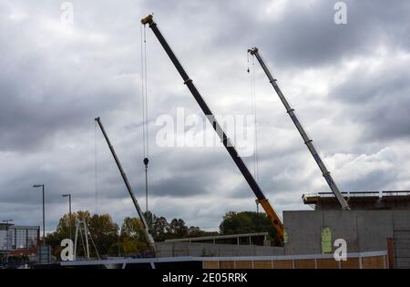 Banbury, Oxfordshire, England. Erneuerung und Ausbau des Einkaufszentrums Castle Quay, um zusätzliche Geschäfte und Restaurants zu bieten Stockfoto