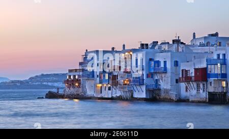 Mykonos Stadt, oder Chora, Hauptstadt der Insel Mykonos, in Kykladen Inseln, Griechenland, Europa Stockfoto