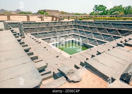 Pushkarani alten Teich in hampi Stockfoto