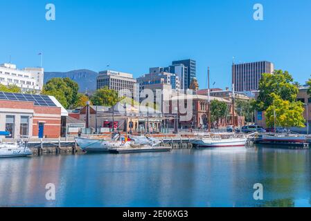 HOBART, AUSTRALIEN, 22. FEBRUAR 2020: Franklin Wharf in Hobart, Australien Stockfoto