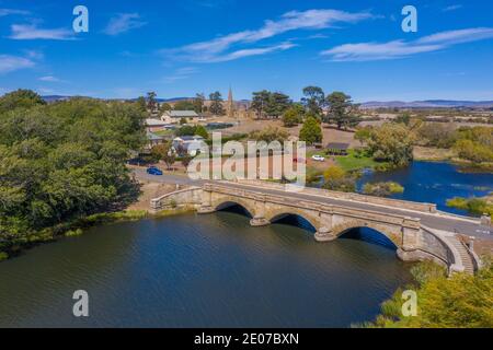 Luftaufnahme der Ross Brücke in Australien Stockfoto
