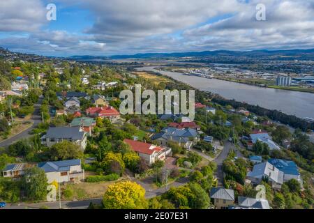 Luftaufnahme von Wohnhäusern in Launceston, Tasmanien Stockfoto