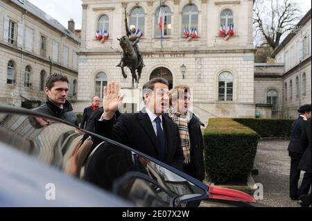 Der französische Präsident Nicolas Sarkozy feiert am 6. Januar 2012 den 600. Geburtstag von Jeanne D'Arc an der Porte de France in der Nähe der Kapelle in Vaucouleurs, Frankreich. Foto von Nicolas Gouhier/ABACAPRESS.COM Stockfoto