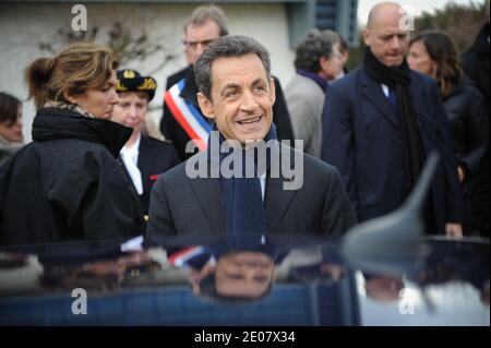 Der französische Präsident Nicolas Sarkozy feiert am 6. Januar 2012 den 600. Geburtstag von Jeanne D'Arc an der Porte de France in der Nähe der Kapelle in Vaucouleurs, Frankreich. Foto von Nicolas Gouhier/ABACAPRESS.COM Stockfoto