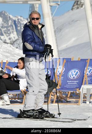 Franck Dubosc während des 15. Alpe d'Huez Comedy Film Festivals, das am 18. Januar 2012 in l'Alpe d'Huez, Frankreich, stattfand. Foto von Charriau-Marechal/ABACAPRESS.COM Stockfoto