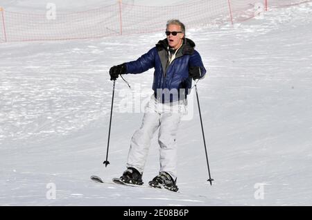 Franck Dubosc während des 15. Alpe d'Huez Comedy Film Festivals, das am 18. Januar 2012 in l'Alpe d'Huez, Frankreich, stattfand. Foto von Charriau-Marechal/ABACAPRESS.COM Stockfoto